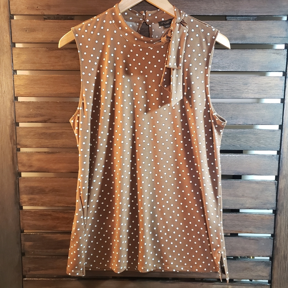 Tie neck tank